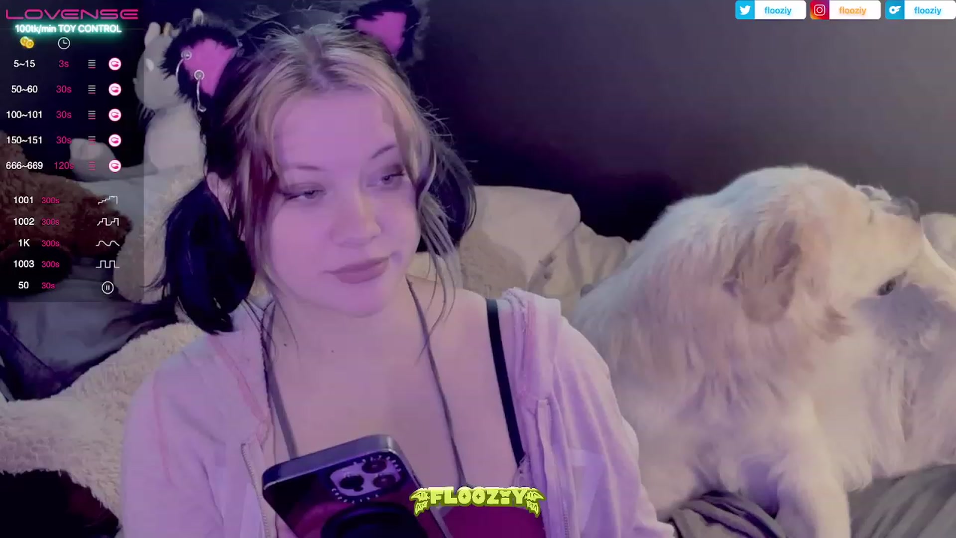 Gallery image thumbnail from flooziy's myfreecams stream on, 04/26/2023, 03:45 image 9 of 20