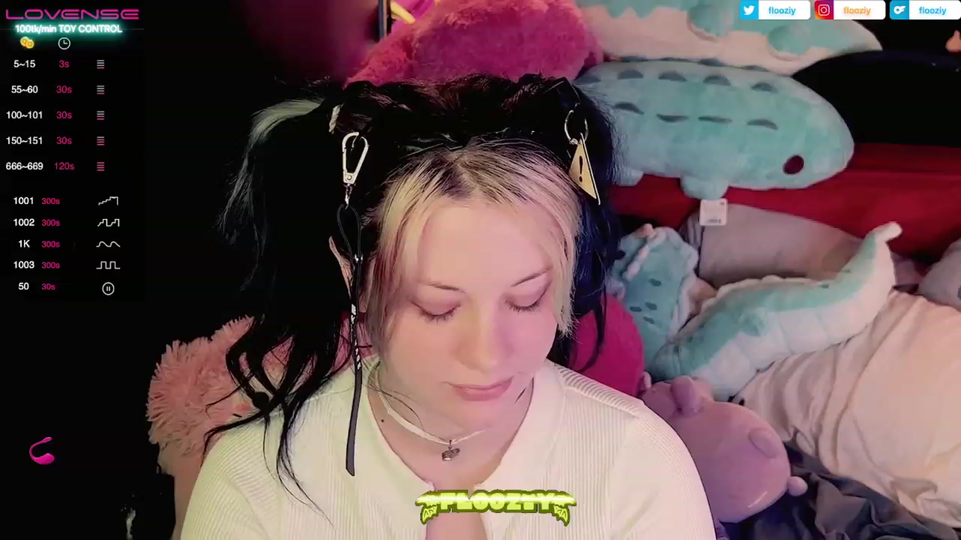 Gallery image thumbnail from flooziy's myfreecams stream on, 06/11/2023, 02:58 image 8 of 20