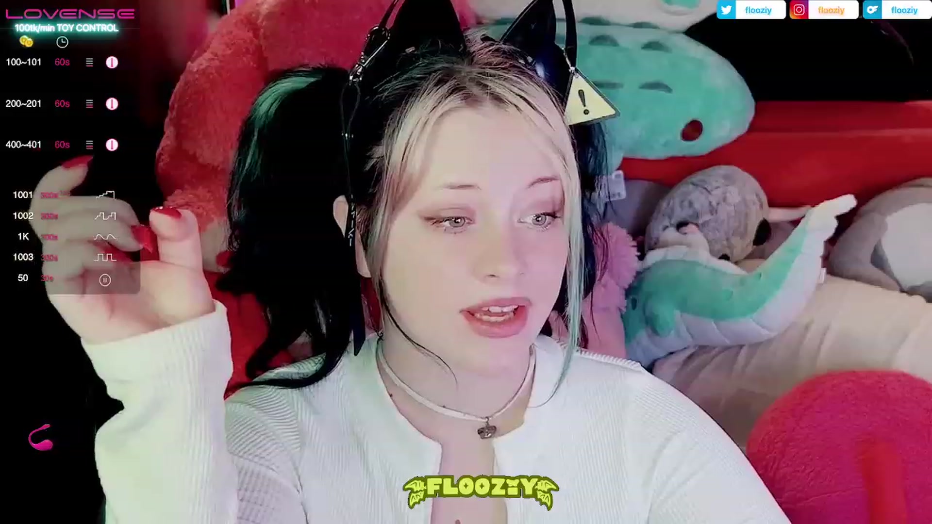 Gallery image thumbnail from flooziy's myfreecams stream on, 06/11/2023, 05:43 image 6 of 20