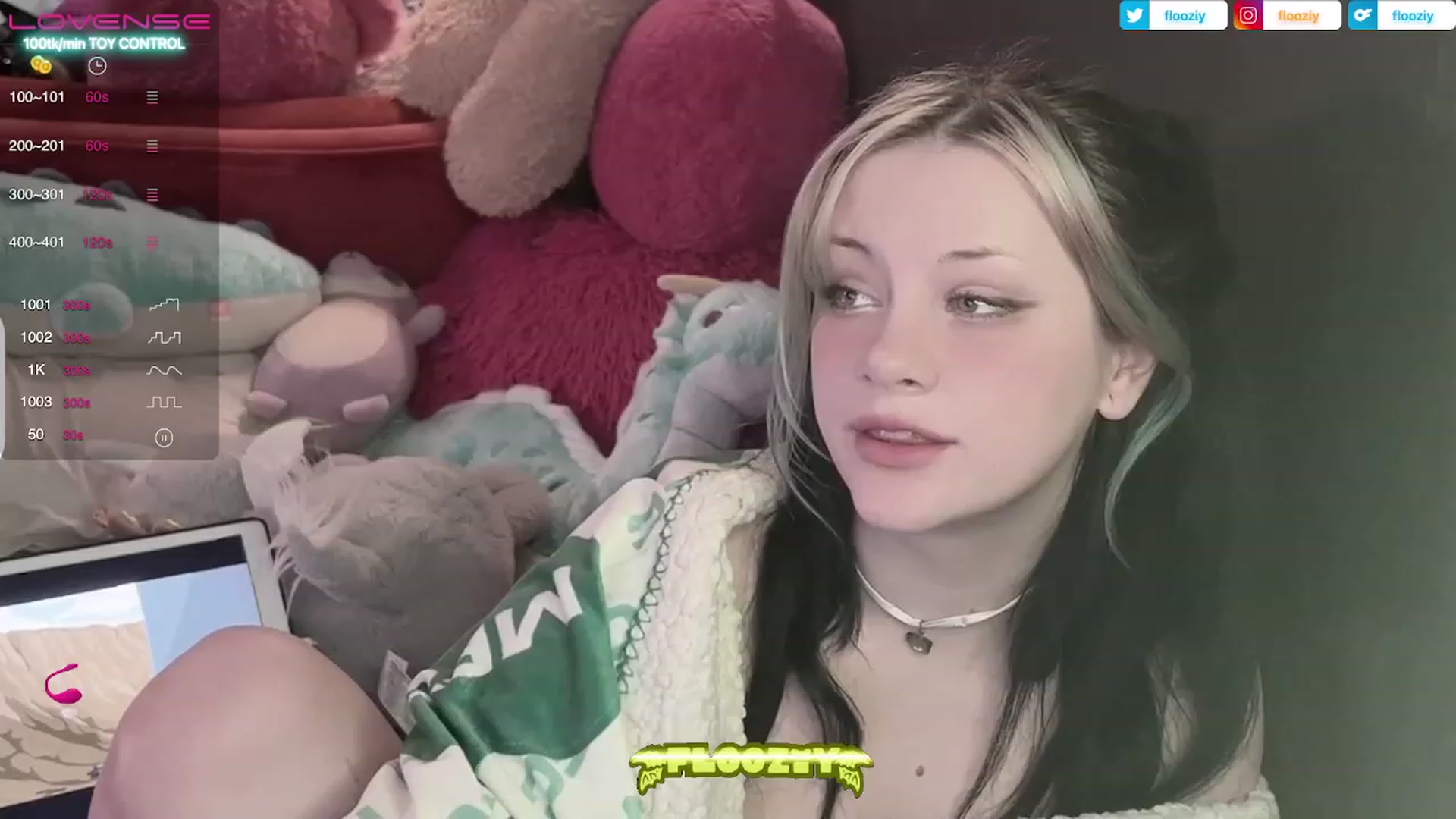 Gallery image thumbnail from flooziy's myfreecams stream on, 06/12/2023, 04:34 image 12 of 20