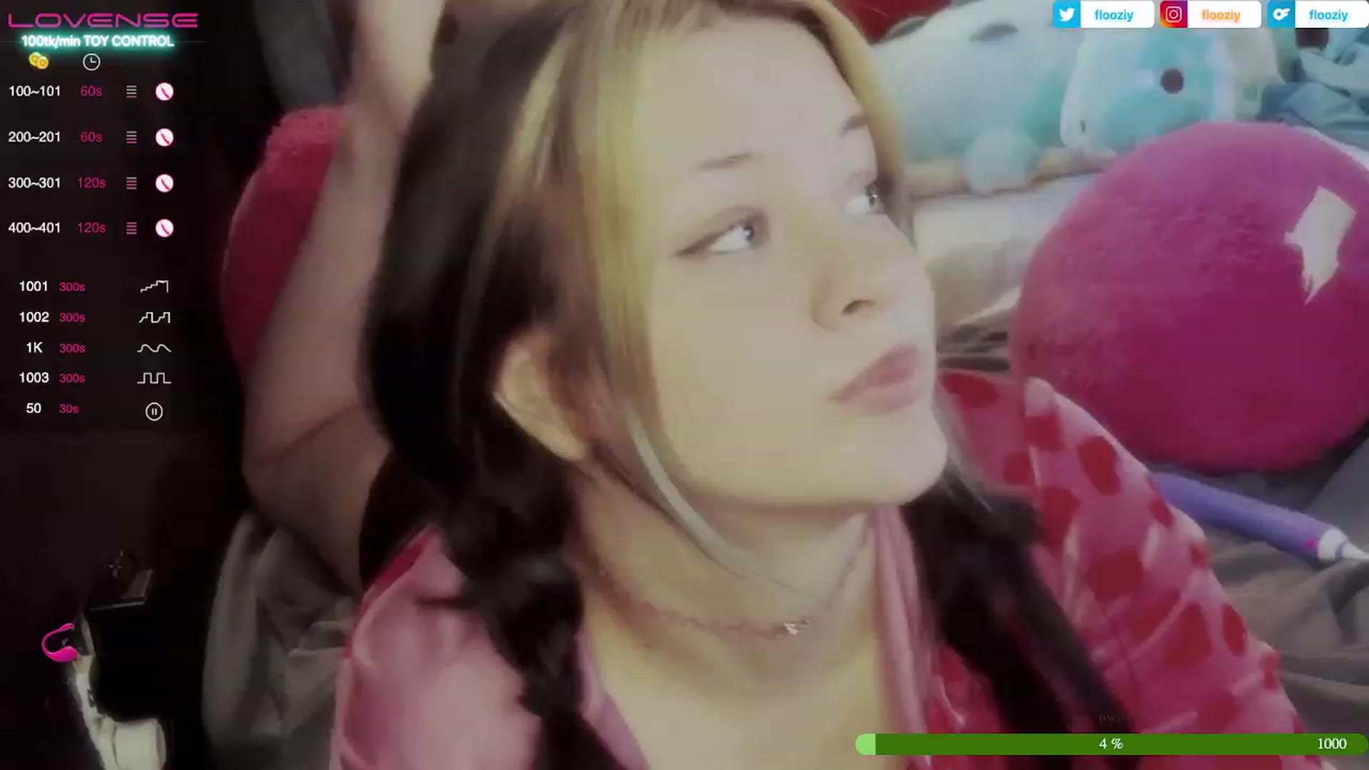 Gallery image thumbnail from flooziy's myfreecams stream on, 06/13/2023, 01:54 image 15 of 20