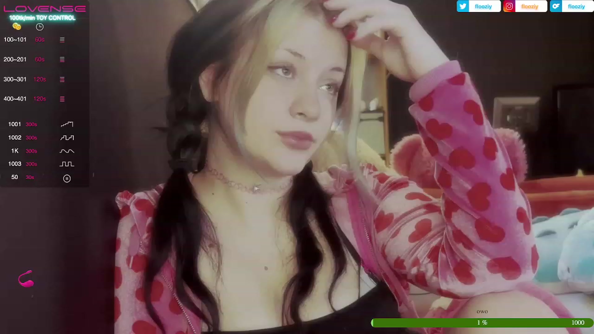 Gallery image thumbnail from flooziy's myfreecams stream on, 06/13/2023, 03:02 image 6 of 20
