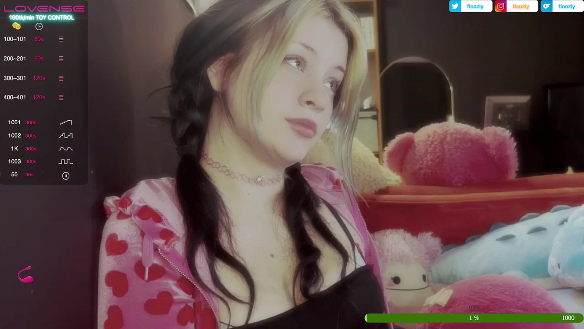 Gallery image thumbnail from flooziy's myfreecams stream on, 06/13/2023, 03:02 image 5 of 20