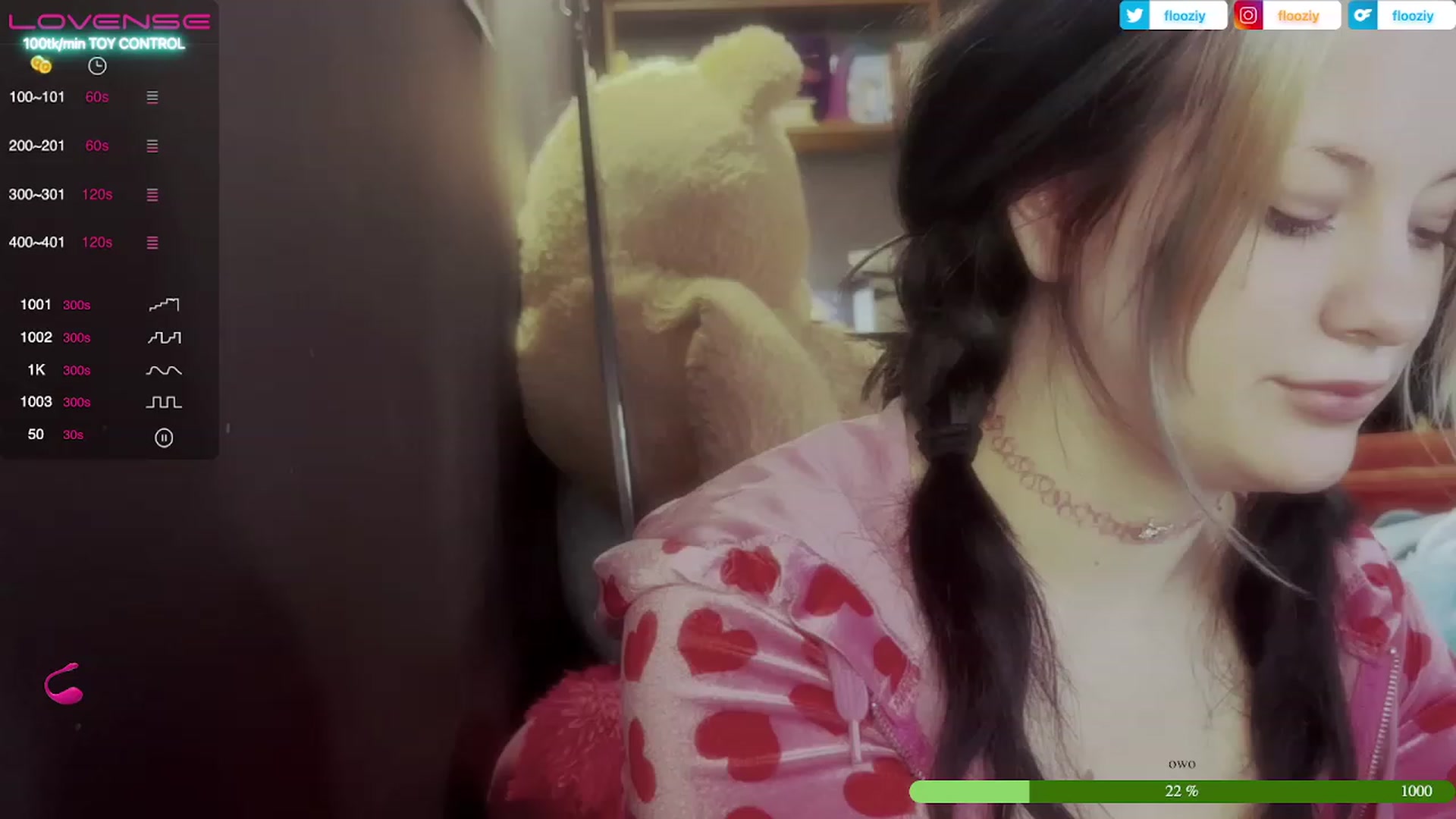 Gallery image thumbnail from flooziy's myfreecams stream on, 06/13/2023, 03:02 image 7 of 20