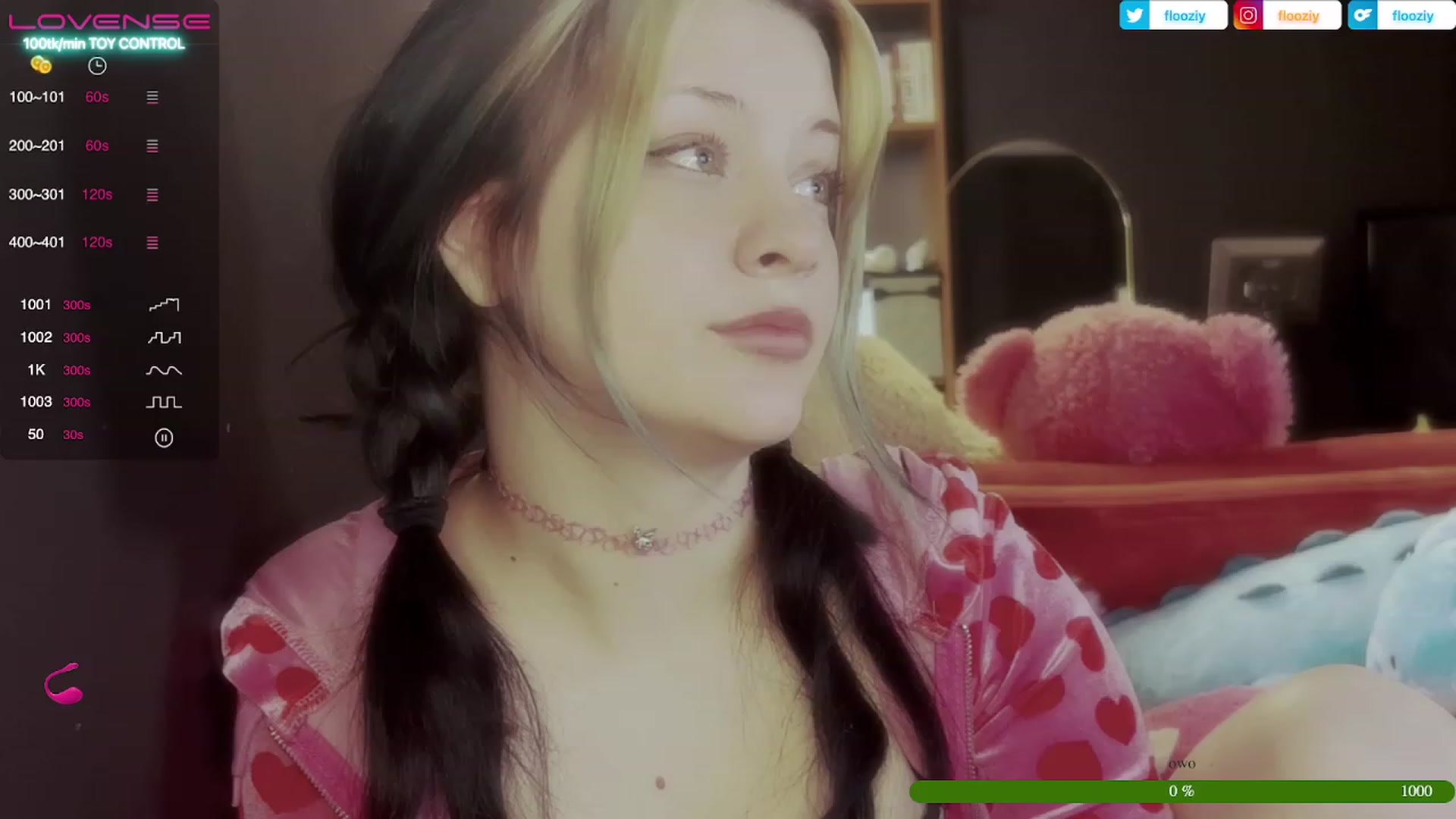 Gallery image thumbnail from flooziy's myfreecams stream on, 06/13/2023, 03:02 image 2 of 20