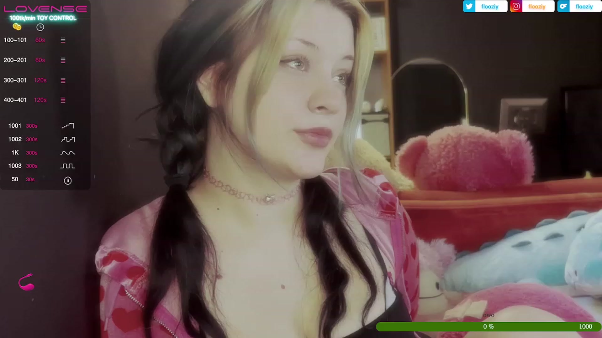 Gallery image thumbnail from flooziy's myfreecams stream on, 06/13/2023, 03:02 image 3 of 20