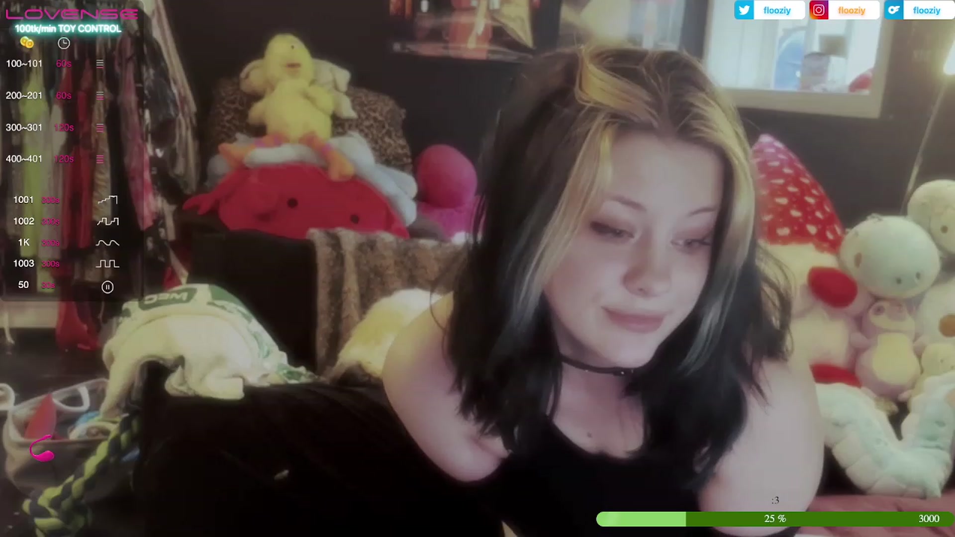 Gallery image thumbnail from flooziy's myfreecams stream on, 06/14/2023, 01:36 image 10 of 20
