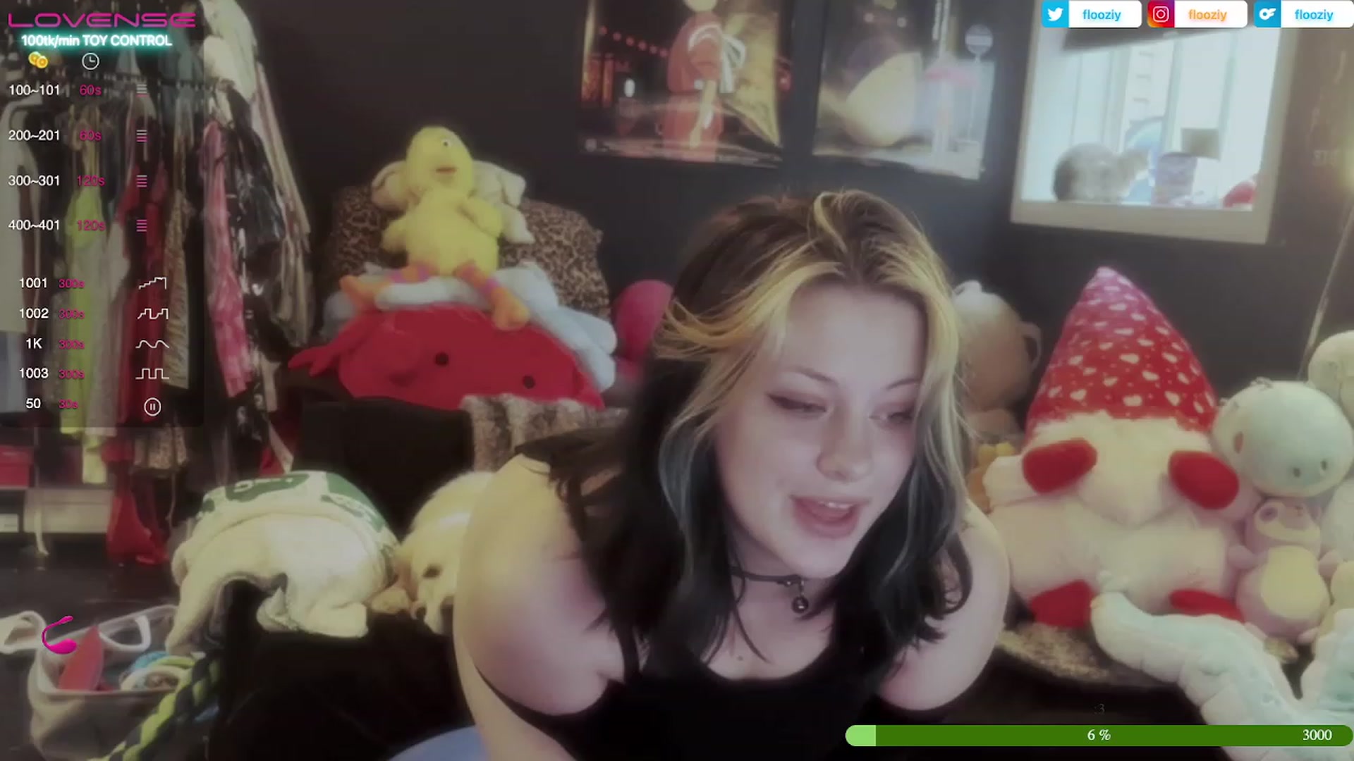 Gallery image thumbnail from flooziy's myfreecams stream on, 06/14/2023, 01:36 image 4 of 20