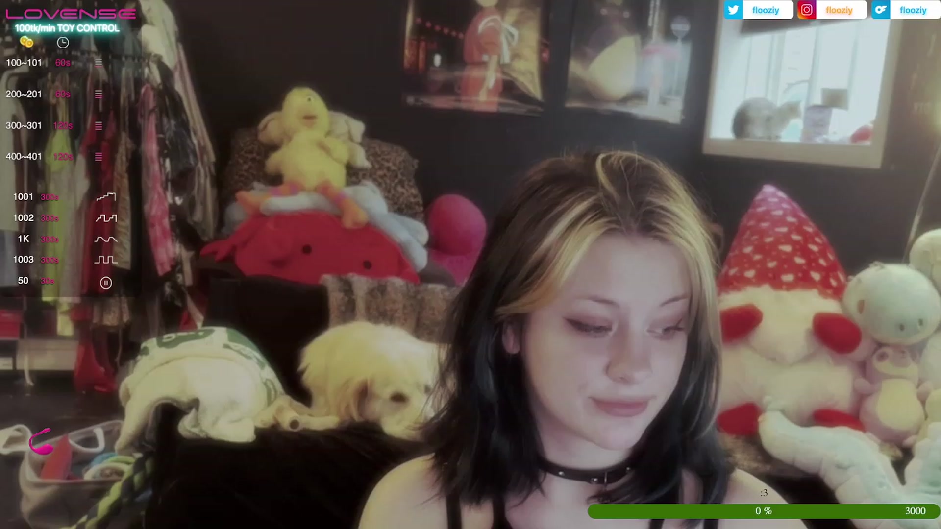 Gallery image thumbnail from flooziy's myfreecams stream on, 06/14/2023, 01:36 image 3 of 20
