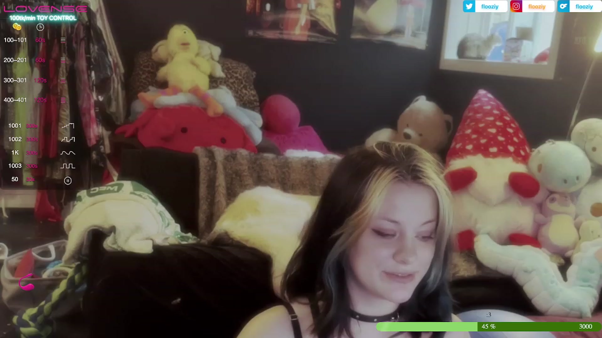 Gallery image thumbnail from flooziy's myfreecams stream on, 06/14/2023, 01:36 image 14 of 20