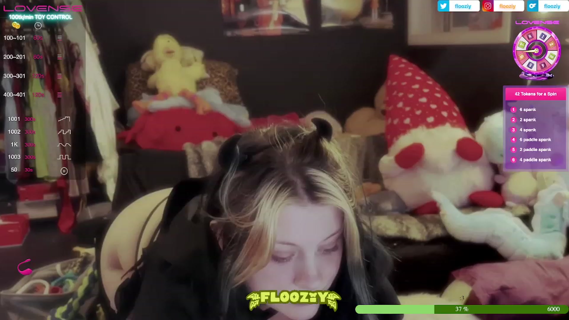 Gallery image thumbnail from flooziy's myfreecams stream on, 06/15/2023, 05:05 image 18 of 20