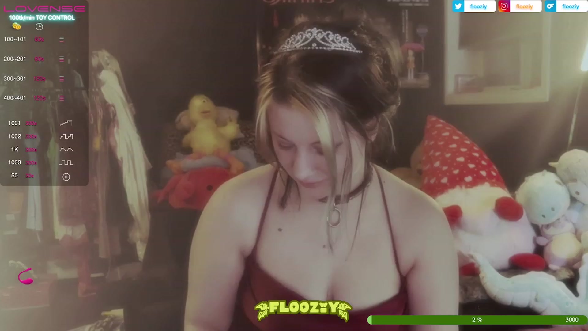 Gallery image thumbnail from flooziy's myfreecams stream on, 06/15/2023, 08:28 image 2 of 20