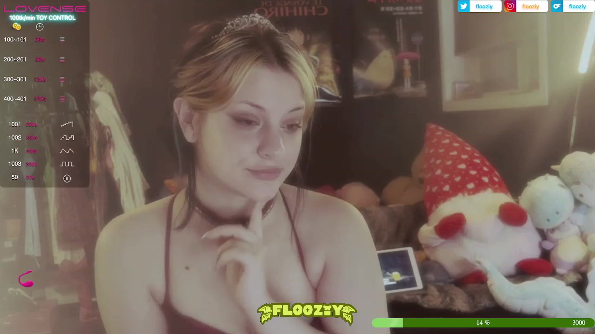 Gallery image thumbnail from flooziy's myfreecams stream on, 06/15/2023, 08:28 image 10 of 20