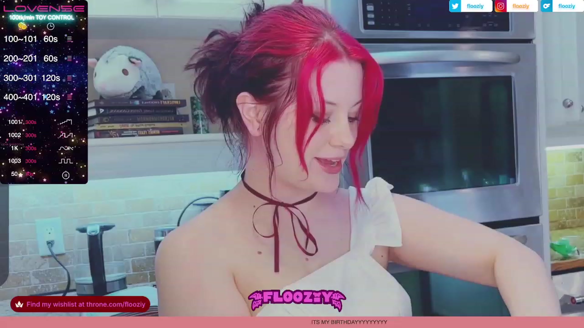 Gallery image thumbnail from flooziy's myfreecams stream on, 07/12/2023, 02:49 image 8 of 20