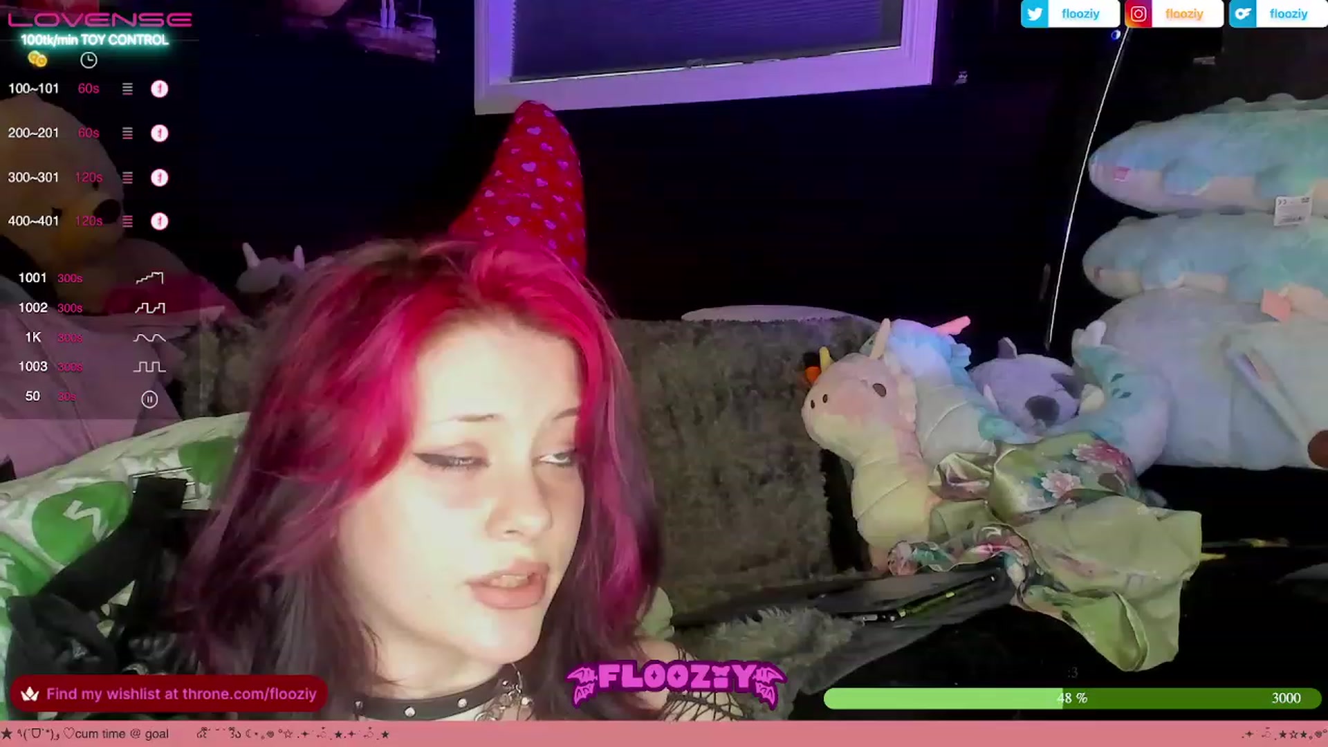 Gallery image thumbnail from flooziy's myfreecams stream on, 07/28/2023, 03:46 image 10 of 20
