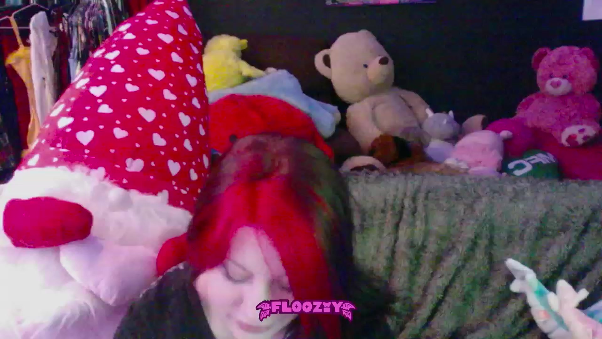Gallery image thumbnail from flooziy's myfreecams stream on, 08/07/2023, 07:33 image 1 of 20