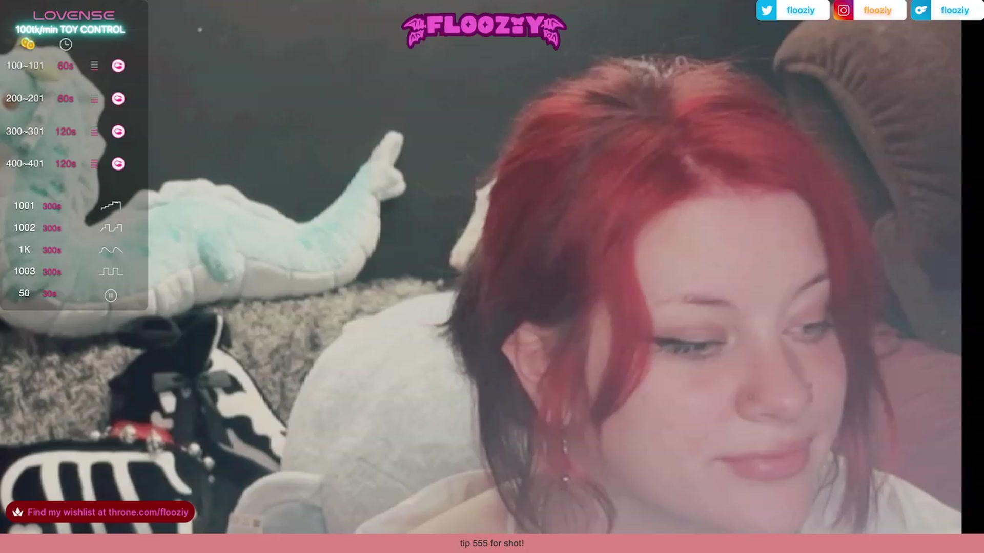 Gallery image thumbnail from flooziy's myfreecams stream on, 09/15/2023, 07:40 image 18 of 20