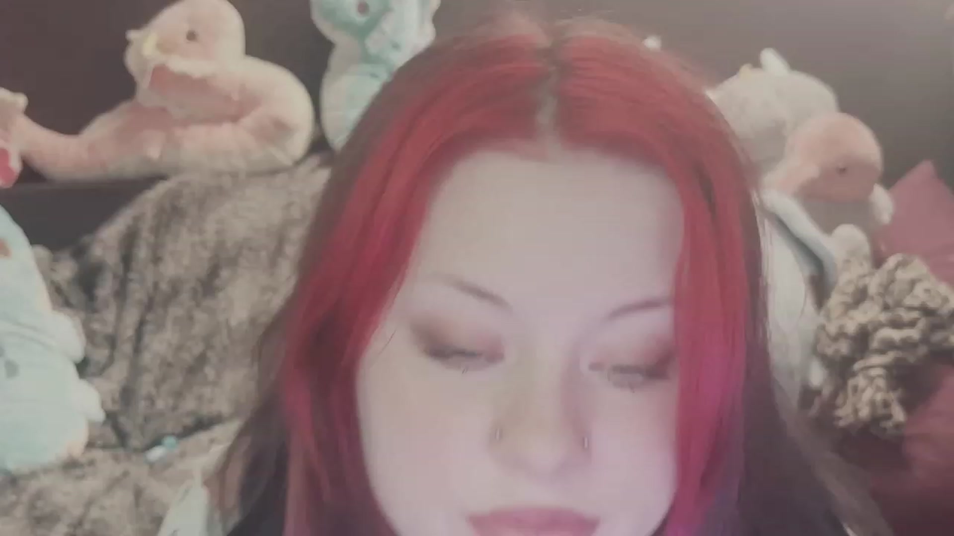 Gallery image thumbnail from flooziy's myfreecams stream on, 09/29/2023, 07:58 image 3 of 20