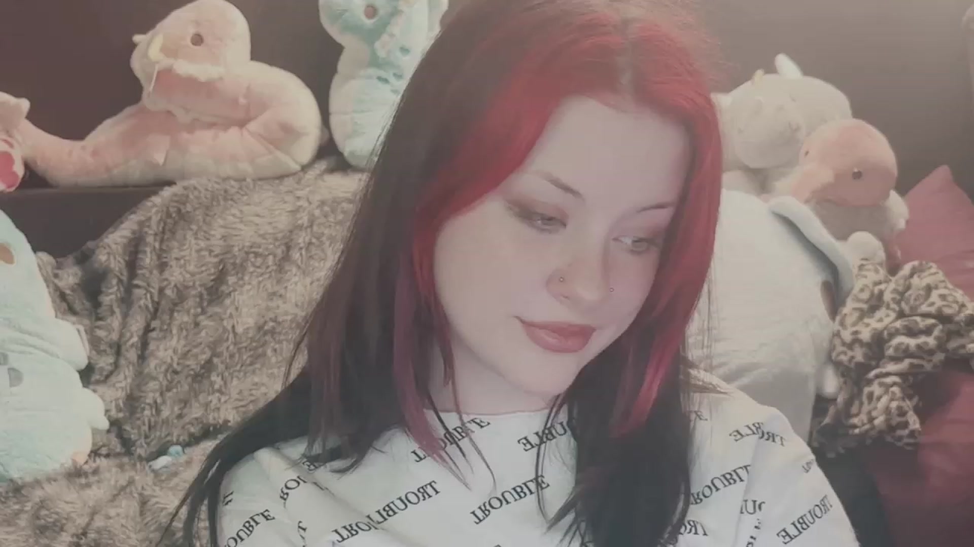 Gallery image thumbnail from flooziy's myfreecams stream on, 09/29/2023, 07:58 image 9 of 20