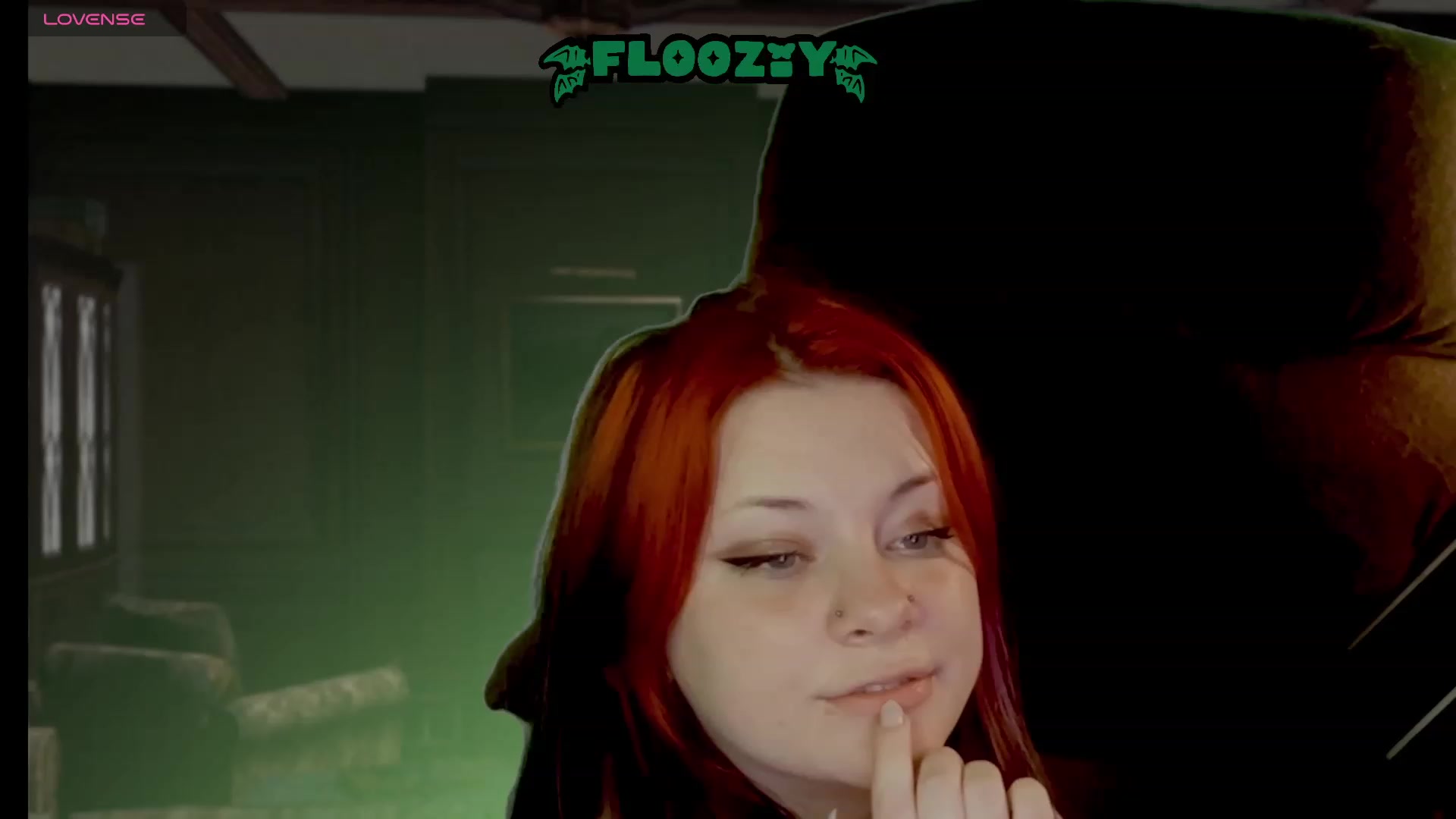 Gallery image thumbnail from flooziy's myfreecams stream on, 10/10/2023, 09:16 image 9 of 20