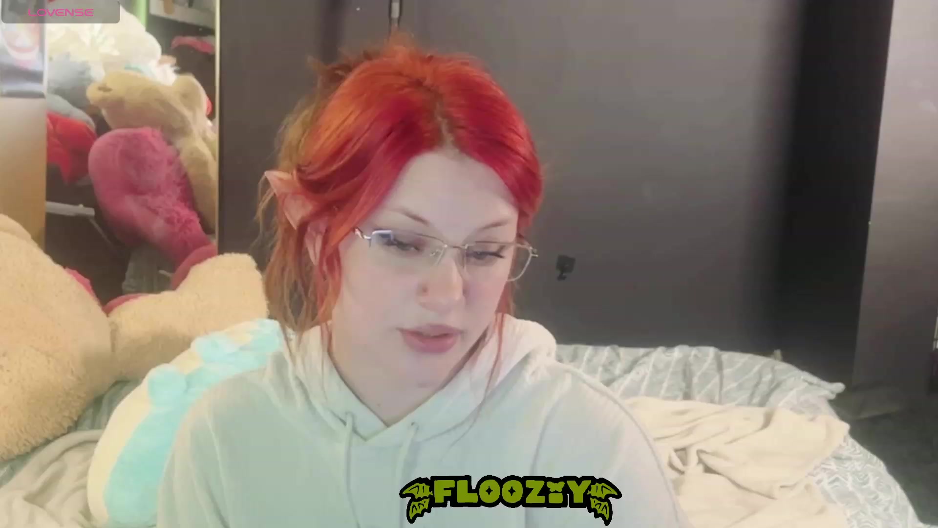 Gallery image thumbnail from flooziy's myfreecams stream on, 10/22/2023, 09:53 image 4 of 20