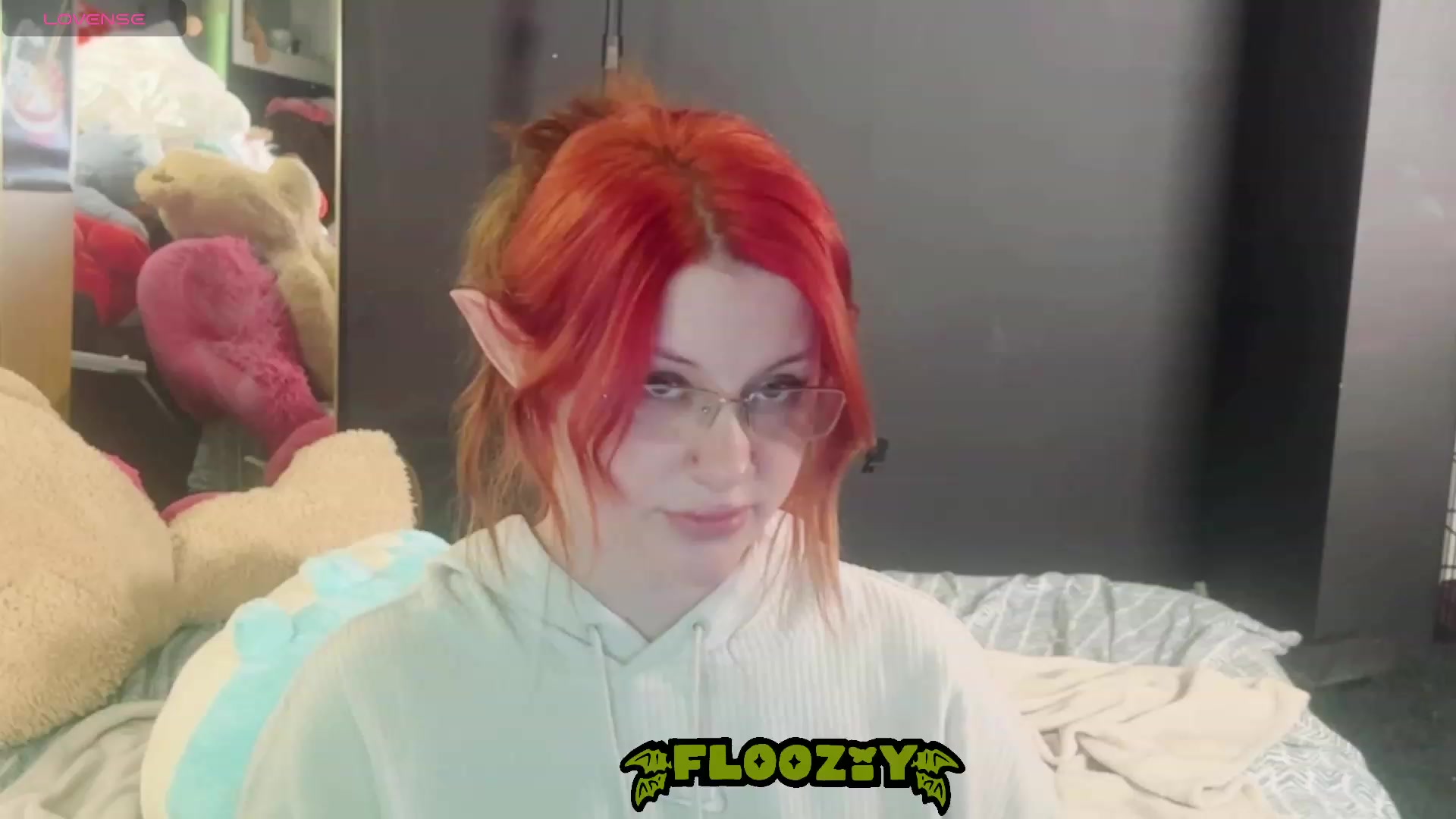 Gallery image thumbnail from flooziy's myfreecams stream on, 10/22/2023, 09:53 image 20 of 20
