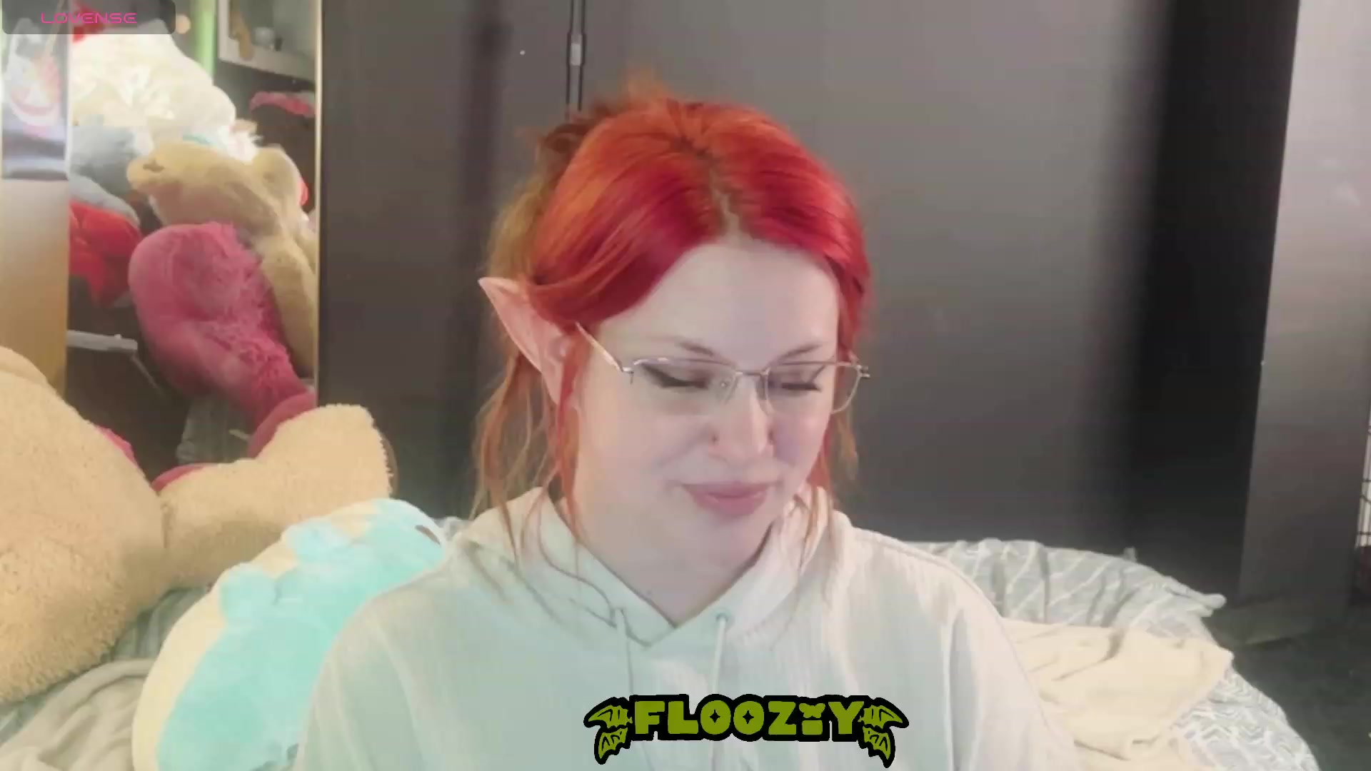 Gallery image thumbnail from flooziy's myfreecams stream on, 10/22/2023, 09:53 image 18 of 20