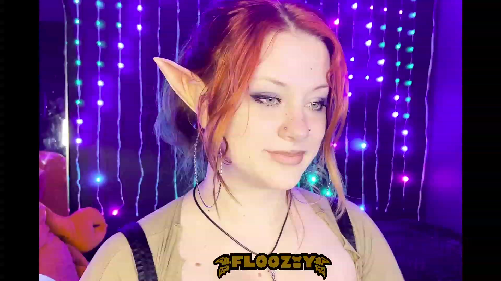 Gallery image thumbnail from flooziy's myfreecams stream on, 10/29/2023, 08:32 image 5 of 20