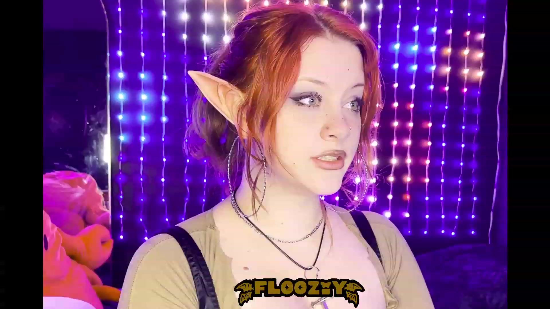 Gallery image thumbnail from flooziy's myfreecams stream on, 10/29/2023, 08:32 image 1 of 20