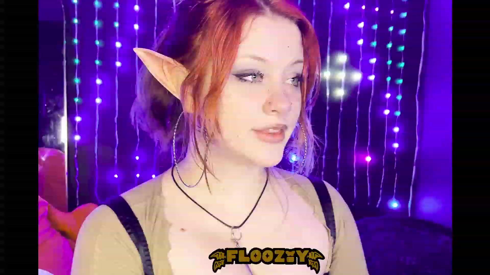 Gallery image thumbnail from flooziy's myfreecams stream on, 10/29/2023, 08:32 image 6 of 20