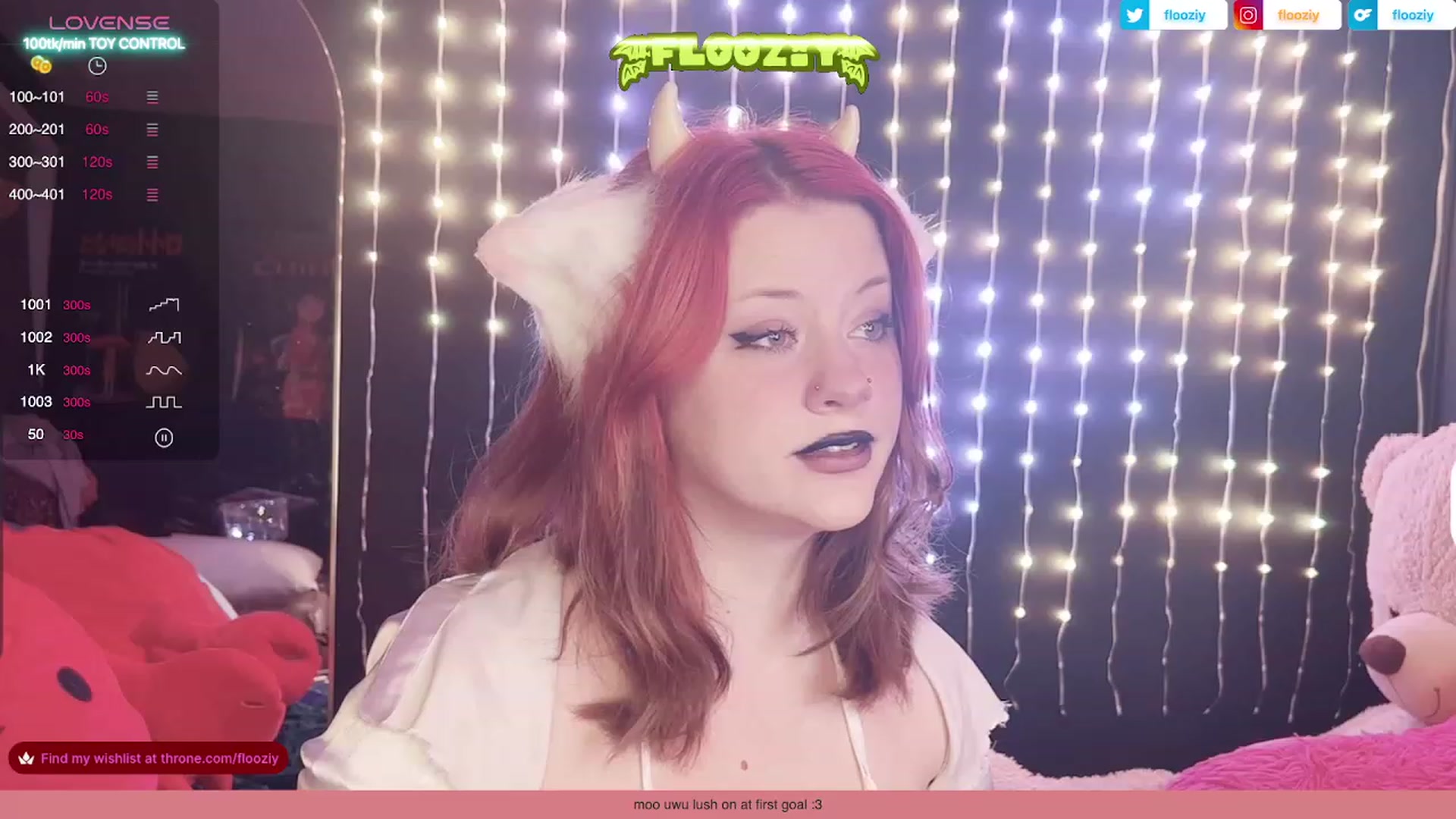 Gallery image thumbnail from flooziy's myfreecams stream on, 10/31/2023, 01:40 image 13 of 20
