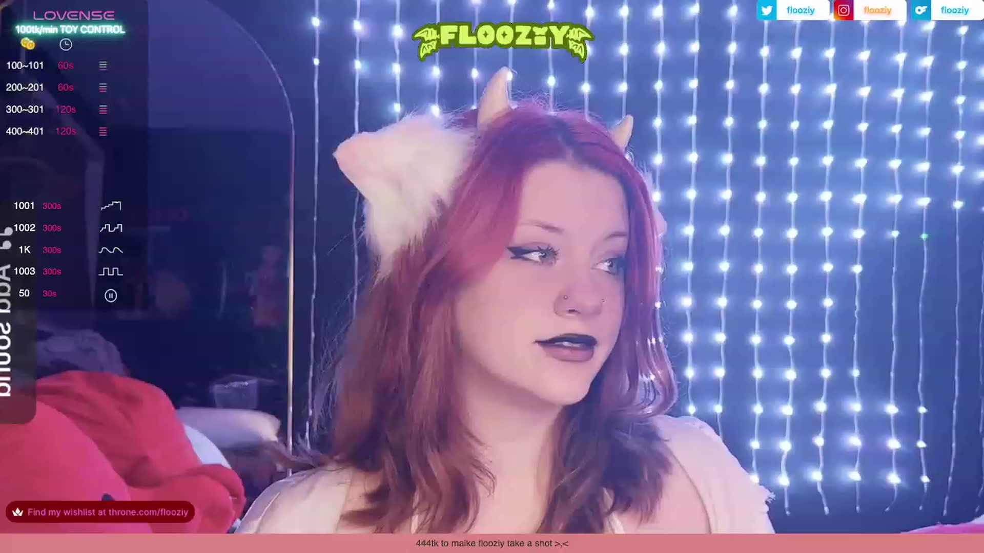 Gallery image thumbnail from flooziy's myfreecams stream on, 10/31/2023, 01:40 image 1 of 20