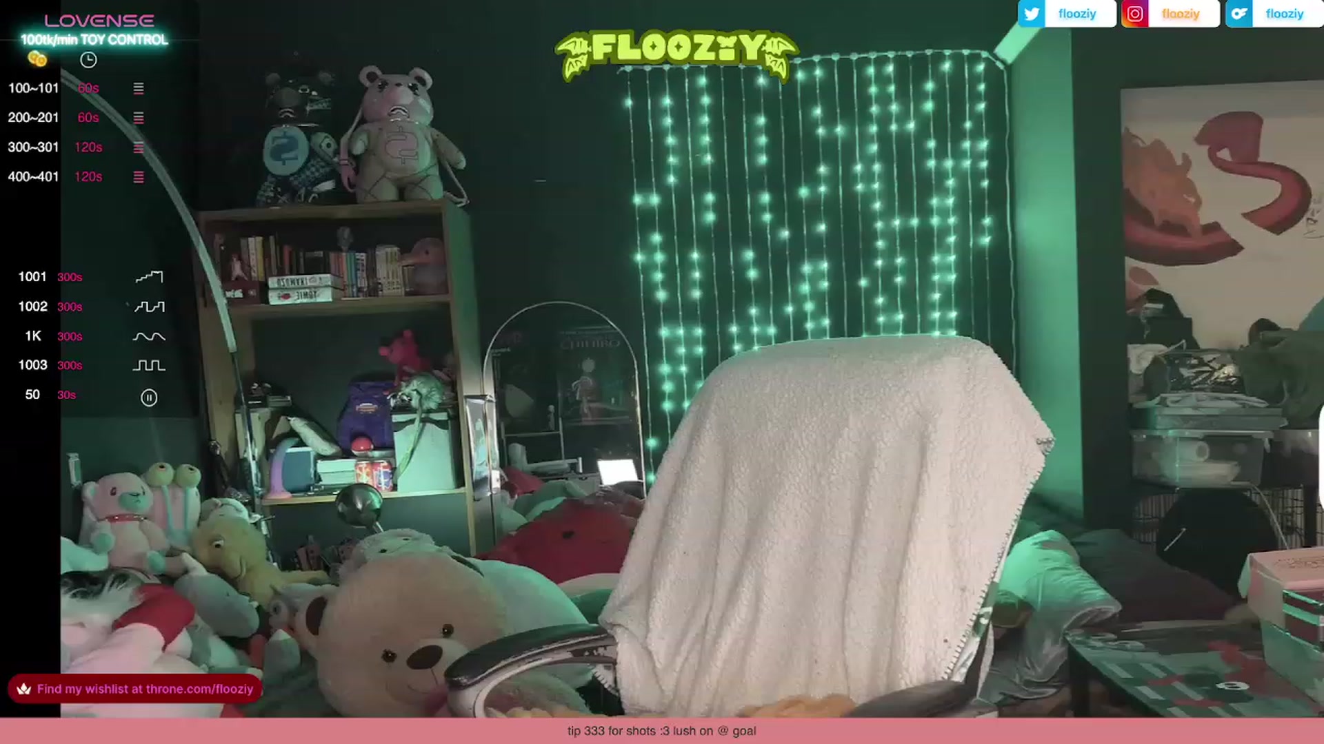 Gallery image thumbnail from flooziy's myfreecams stream on, 11/07/2023, 10:11 image 15 of 20