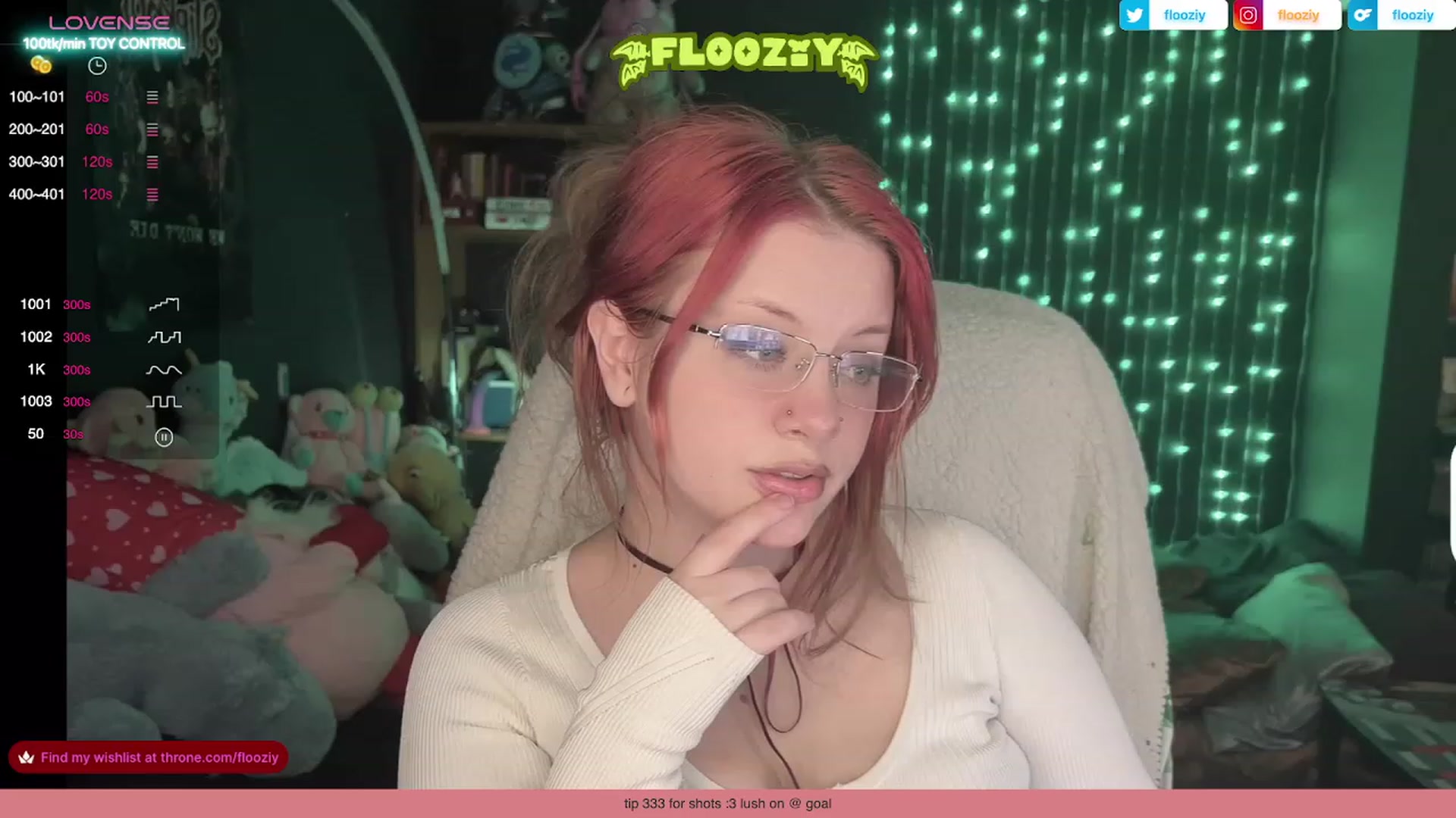 Gallery image thumbnail from flooziy's myfreecams stream on, 11/07/2023, 10:38 image 9 of 20