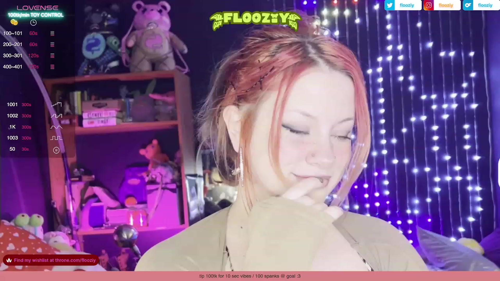 Gallery image thumbnail from flooziy's myfreecams stream on, 11/12/2023, 06:45 image 11 of 20