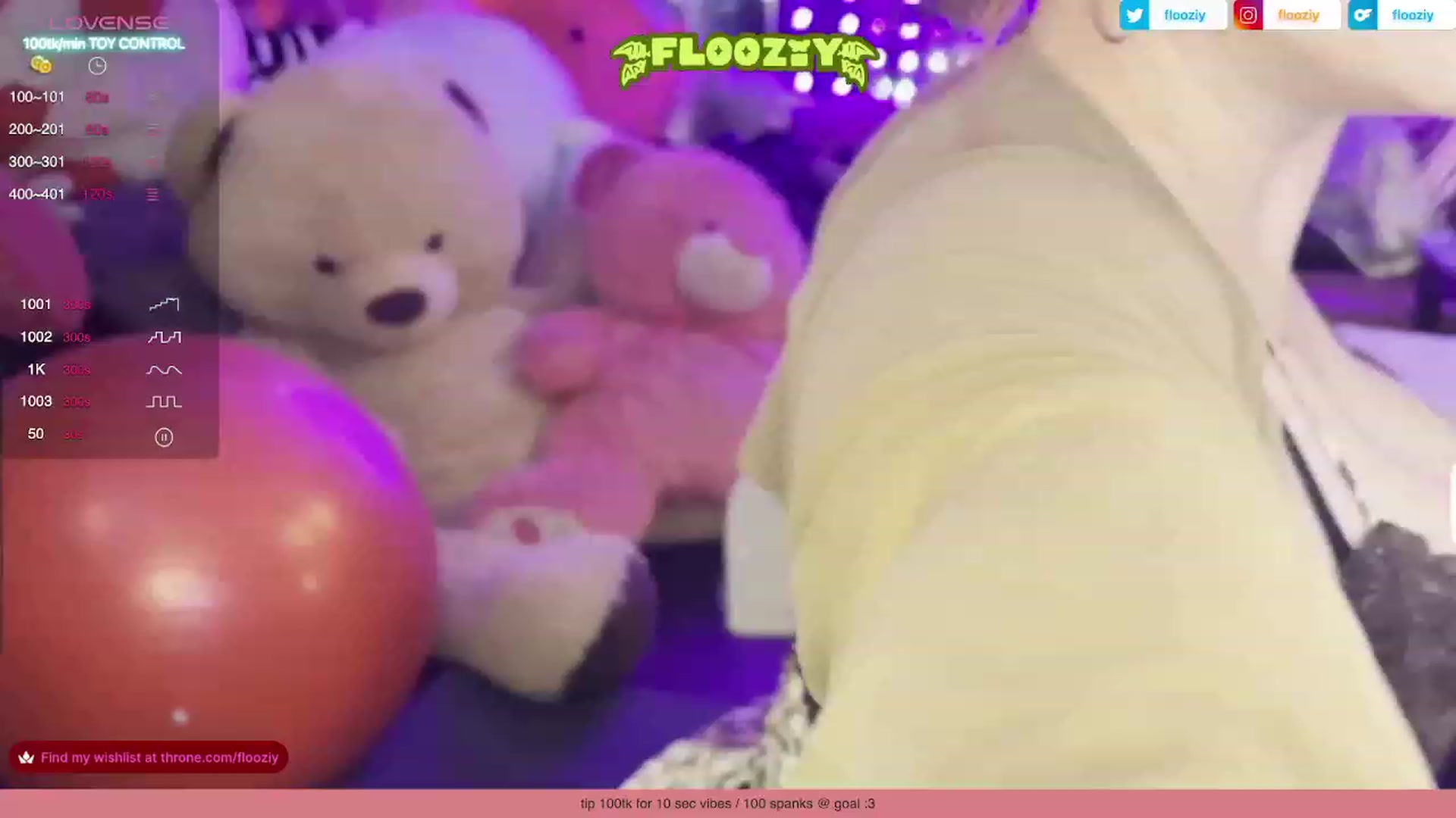Gallery image thumbnail from flooziy's myfreecams stream on, 11/12/2023, 08:05 image 3 of 20