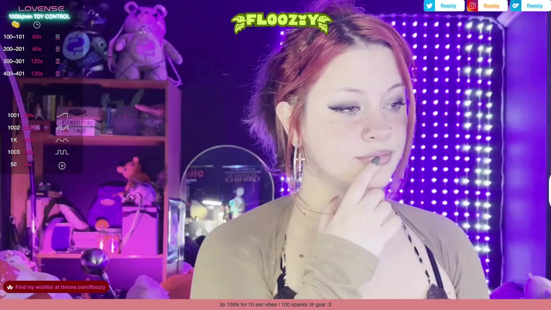 Gallery image thumbnail from flooziy's myfreecams stream on, 11/12/2023, 08:05 image 13 of 20