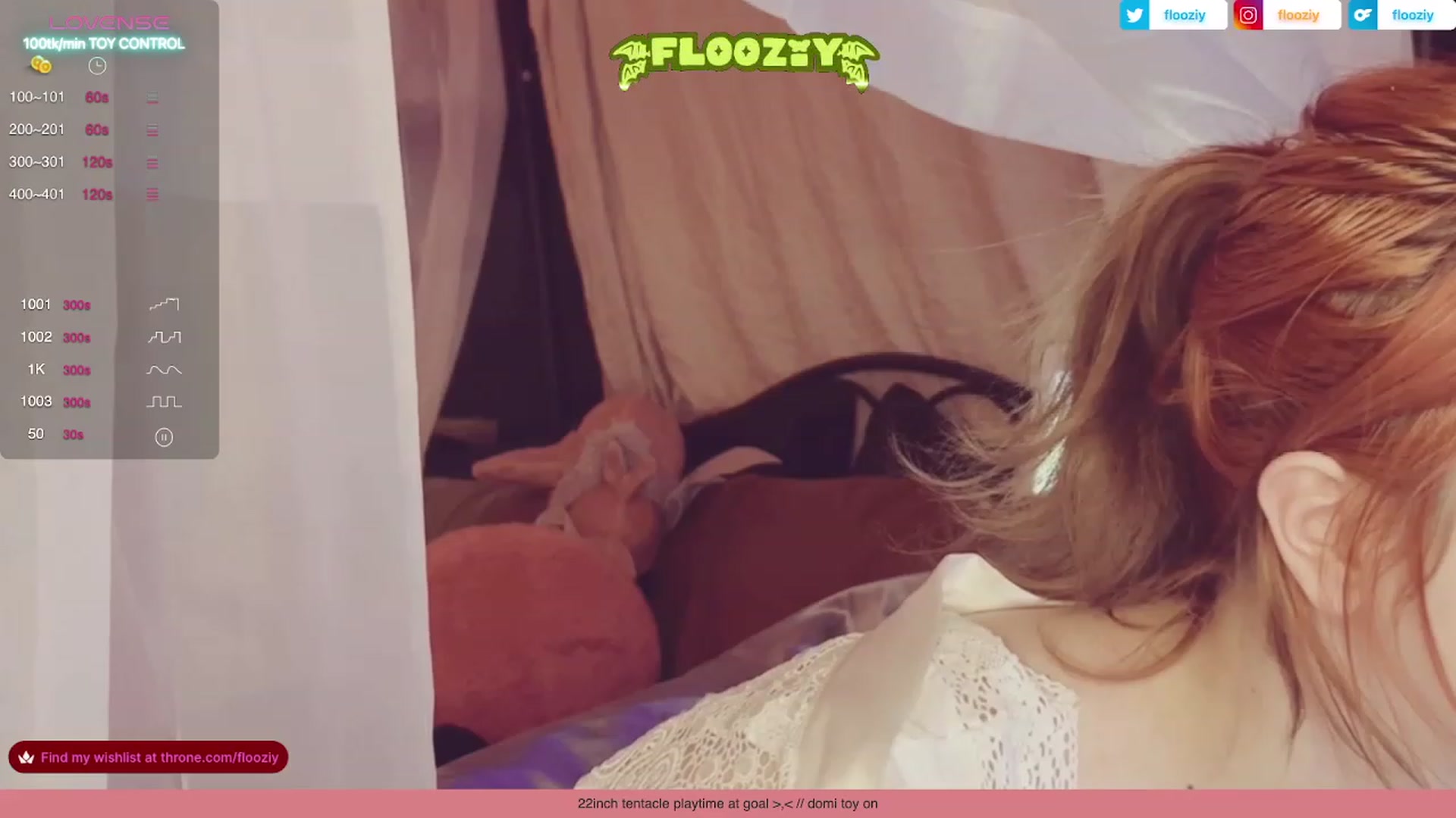 Gallery image thumbnail from flooziy's myfreecams stream on, 11/15/2023, 11:15 image 10 of 20