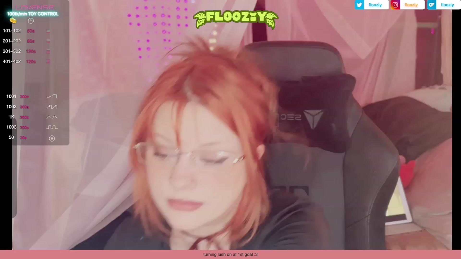 Gallery image thumbnail from flooziy's myfreecams stream on, 11/29/2023, 04:10 image 3 of 20