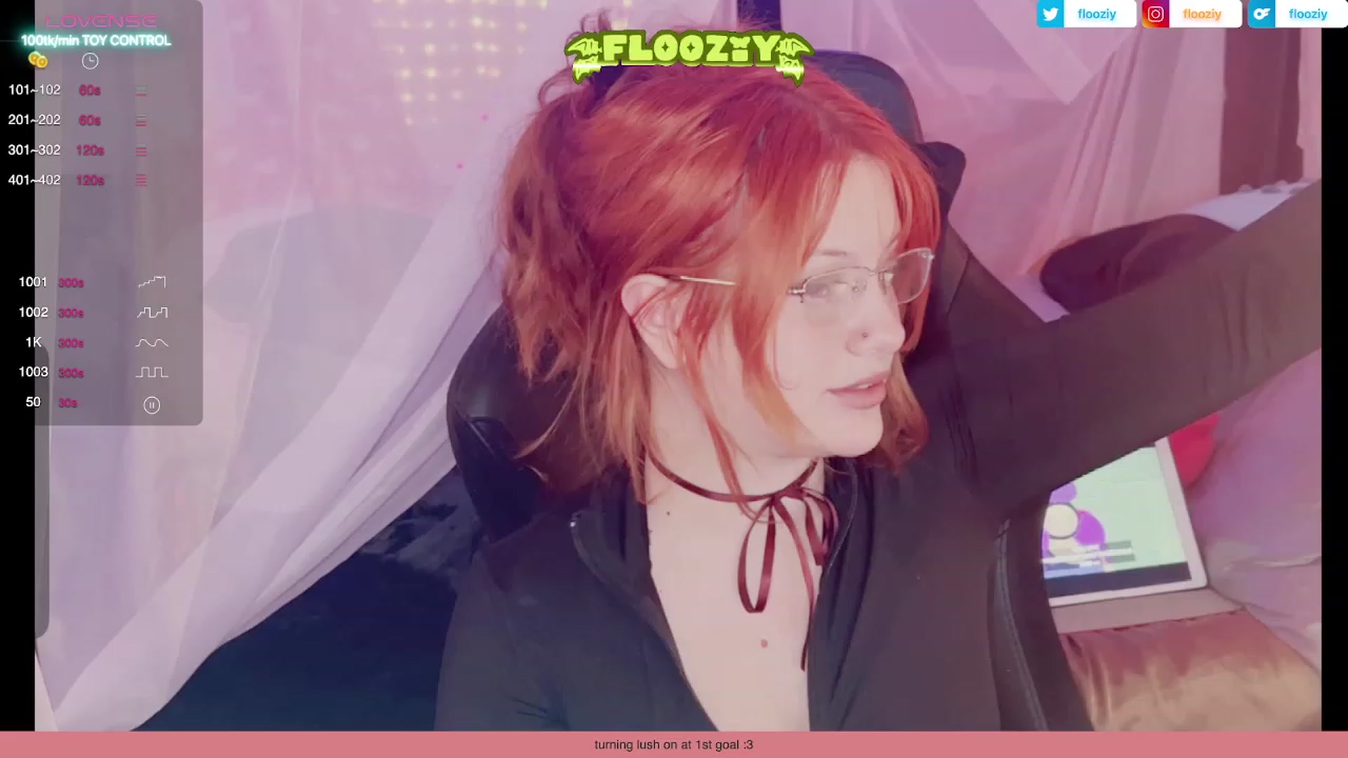 Gallery image thumbnail from flooziy's myfreecams stream on, 11/29/2023, 04:10 image 7 of 20