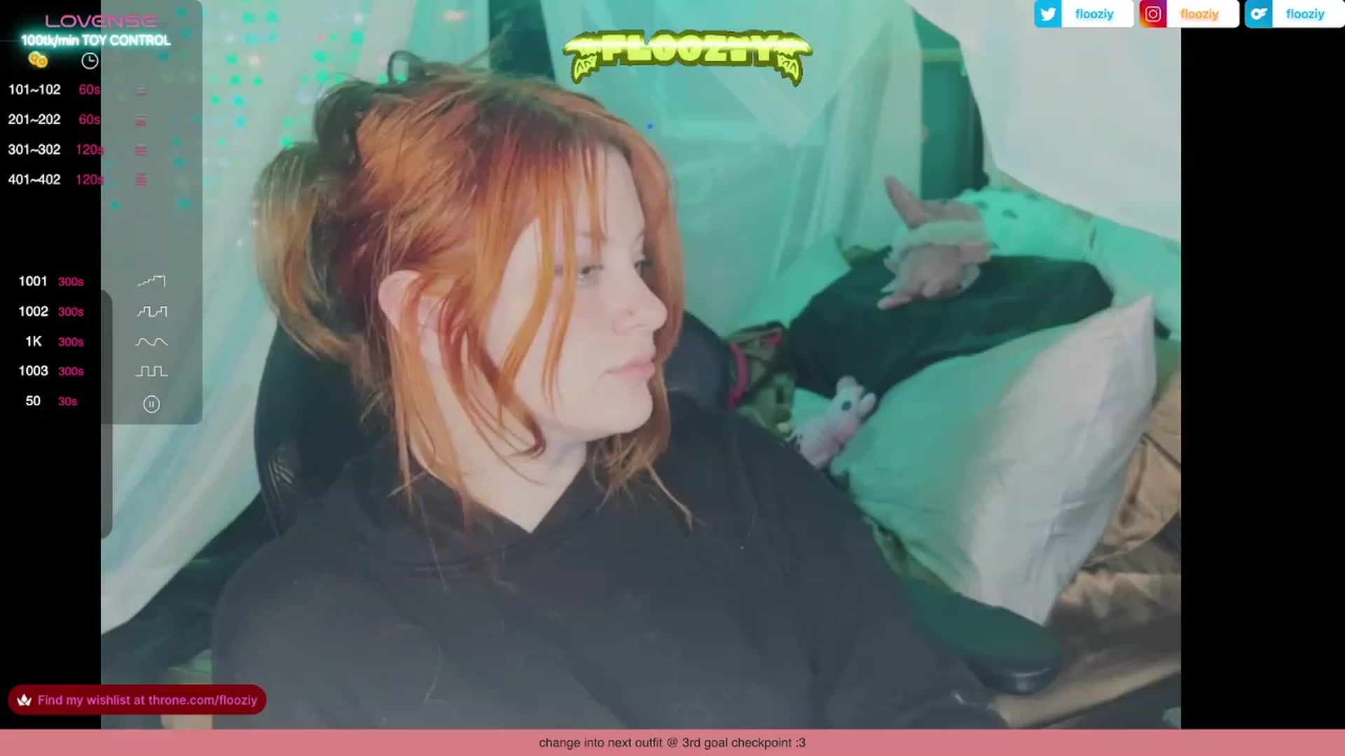 Gallery image thumbnail from flooziy's myfreecams stream on, 11/30/2023, 07:35 image 15 of 20