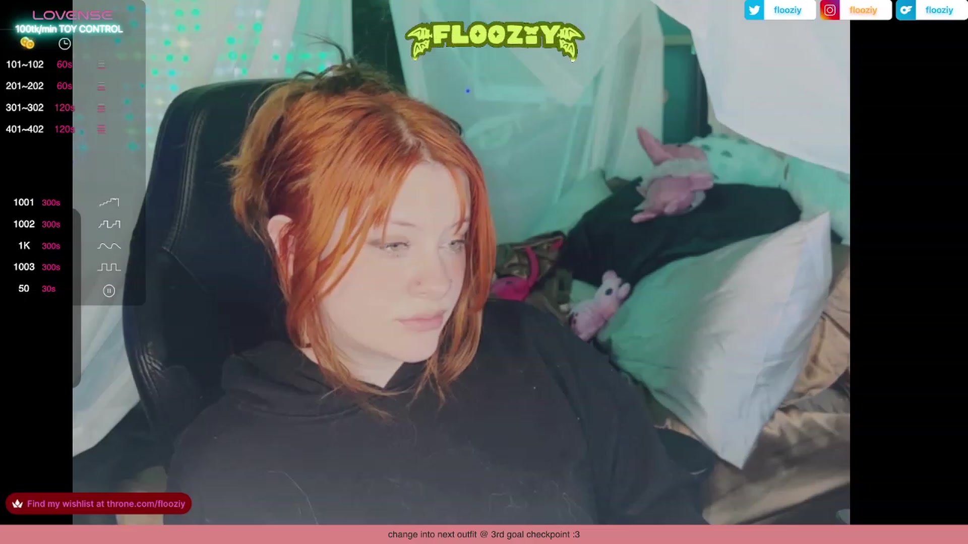 Gallery image thumbnail from flooziy's myfreecams stream on, 11/30/2023, 07:35 image 14 of 20