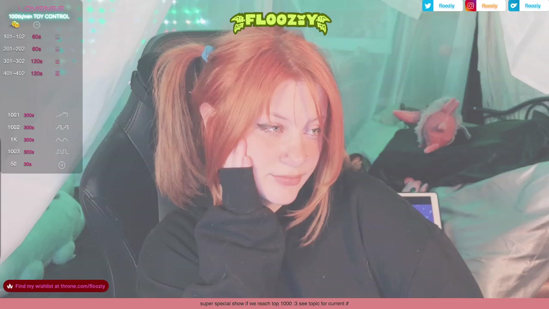 Gallery image thumbnail from flooziy's myfreecams stream on, 12/01/2023, 07:50 image 2 of 20