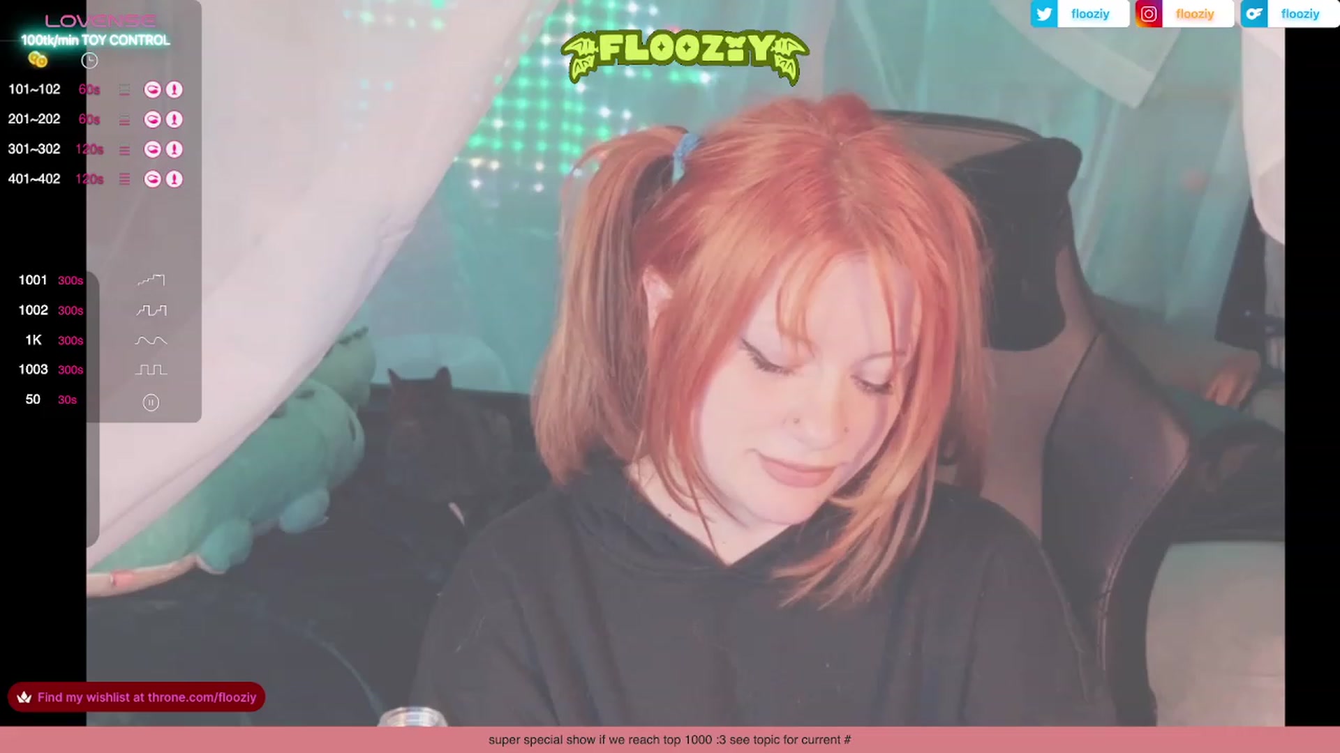 Gallery image thumbnail from flooziy's myfreecams stream on, 12/01/2023, 07:50 image 16 of 20