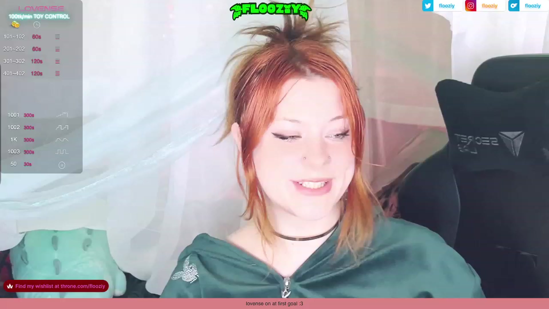Gallery image thumbnail from flooziy's myfreecams stream on, 12/12/2023, 02:50 image 12 of 20