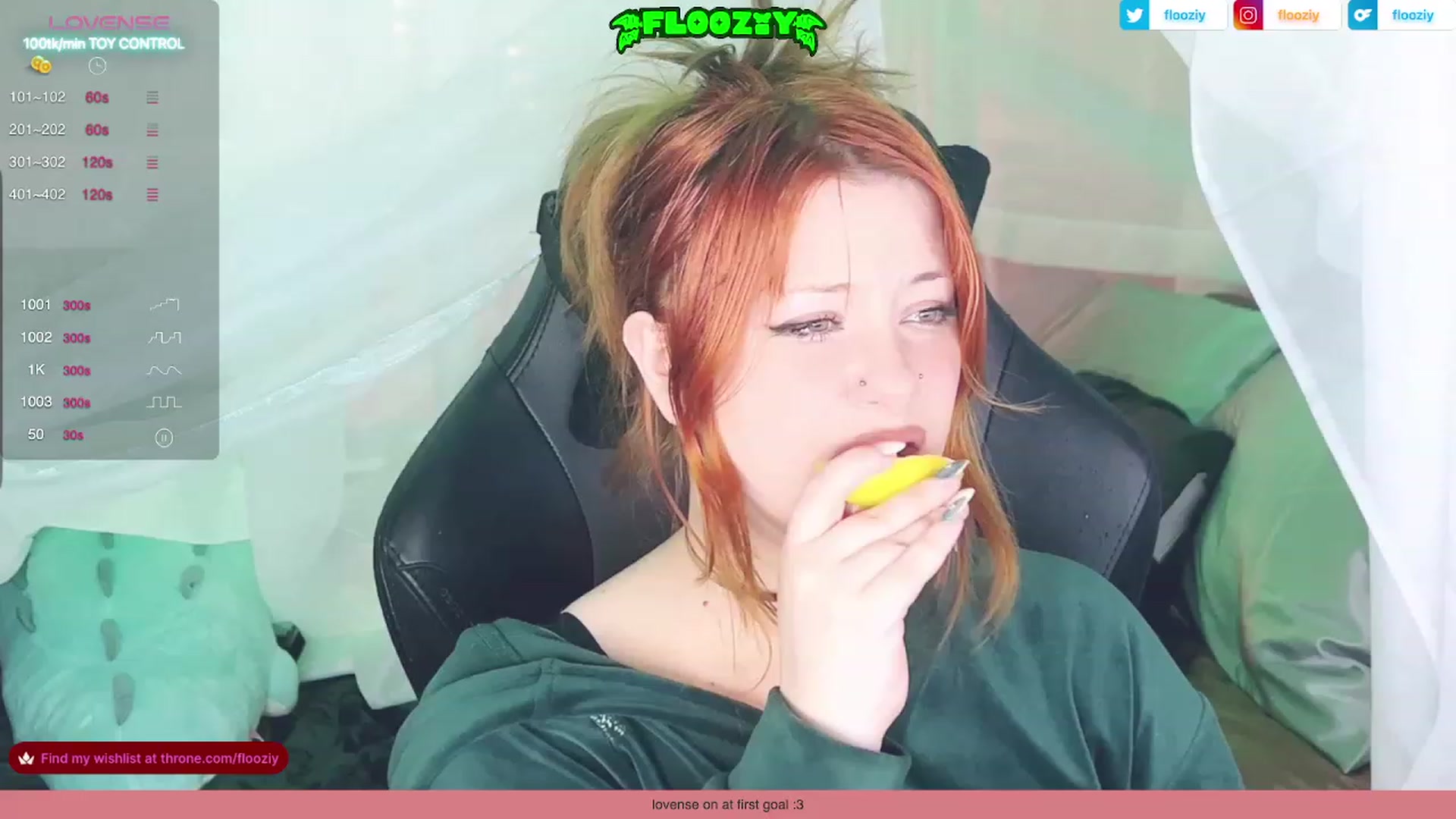 Gallery image thumbnail from flooziy's myfreecams stream on, 12/12/2023, 02:50 image 1 of 20