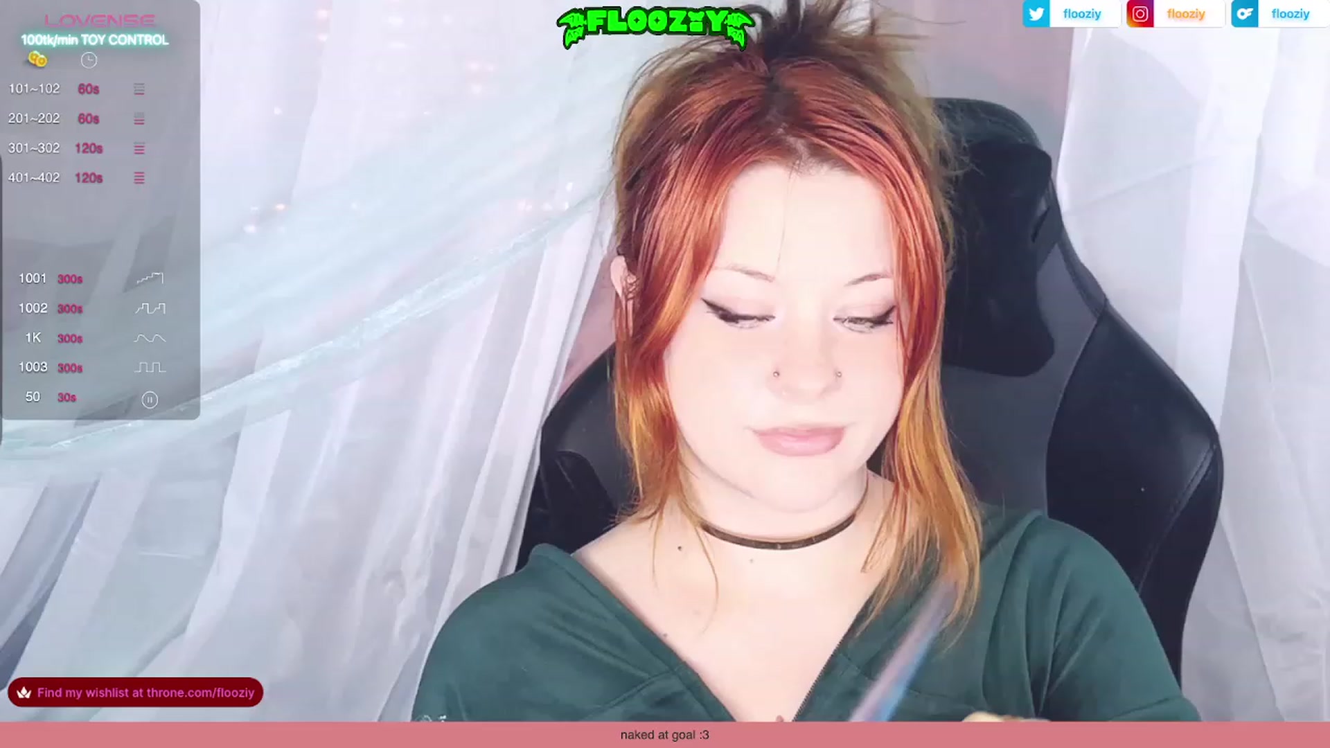 Gallery image thumbnail from flooziy's myfreecams stream on, 12/12/2023, 03:59 image 4 of 20