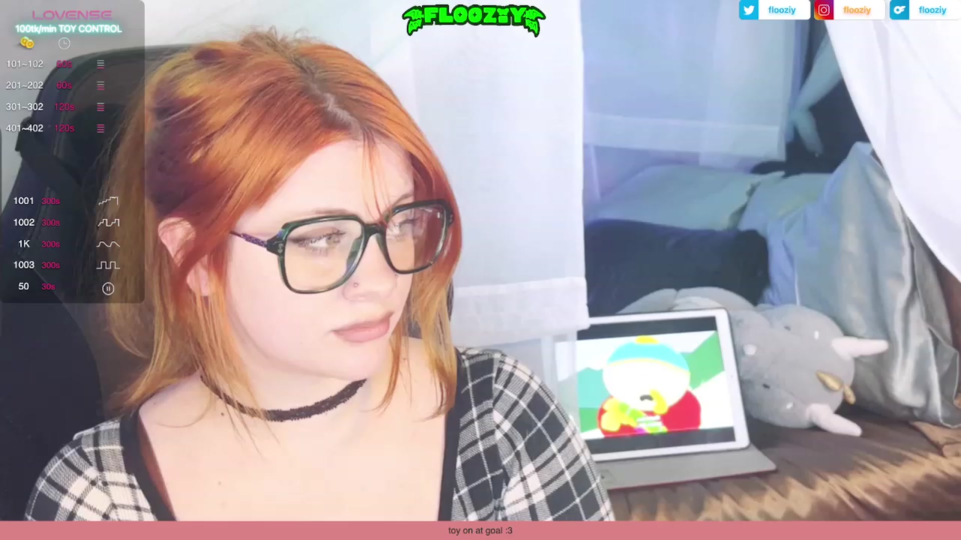Gallery image thumbnail from flooziy's myfreecams stream on, 12/13/2023, 11:02 image 15 of 20