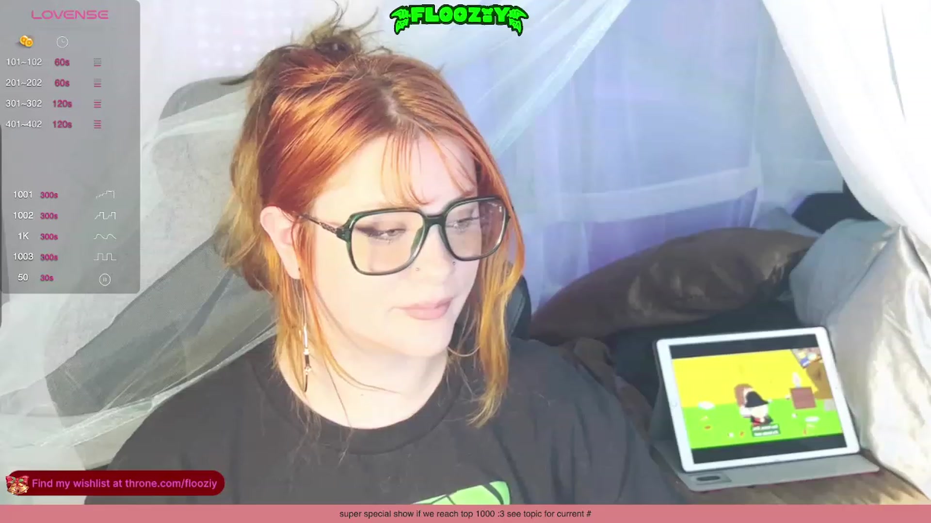 Gallery image thumbnail from flooziy's myfreecams stream on, 12/15/2023, 10:35 image 7 of 20