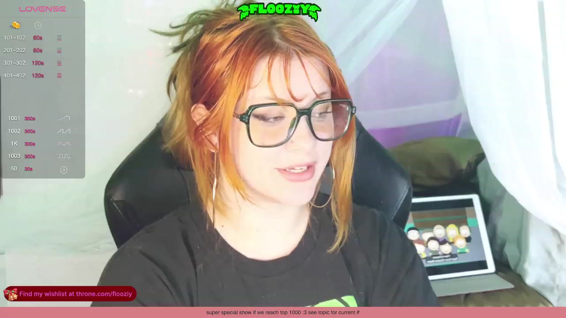 Gallery image thumbnail from flooziy's myfreecams stream on, 12/15/2023, 10:35 image 17 of 20